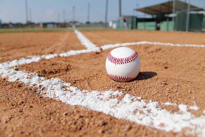 春の選抜高校野球2019日程と出場校組合せと注目選手について